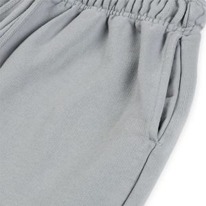 Pantalons de survêtement basiques pour hommes, doux et confortables - Parfaits pour les séances d'entraînement, la détente et le confort quotidien - Product Image 4
