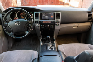 Toyota 4Runner SR5 4x4 d'occasion, modèle 2008 - Product Image 4