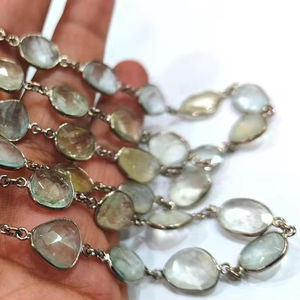 Chaîne de pierres précieuses en laiton haute faite à la main 12-15mm lunette de forme libre connecteur Briolette Multi aigue-marine naturel or/argent/noir - Product Image 1