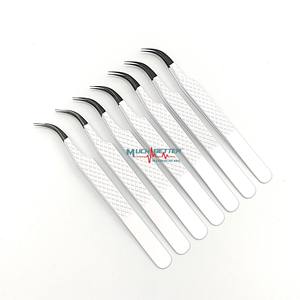 Pince à épiler blanche à pointe noire plasma vente en gros de pinces à cils à poignée en forme de coeur en diamant en acier inoxydable Logo personnalisé Pointe en fibre durable - Product Image 4