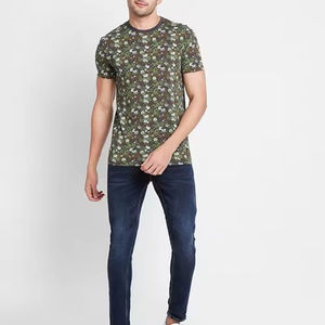 Venta caliente transpirable sólido sublimación Camiseta cómoda Streetwear ecológico 100% poliéster hombres hechos en Pakistán - Product Image 5