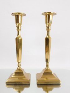 Candelabro de Latón de Diseño Moderno y Alta Calidad para Decoración del Hogar con Aluminio y Latón para Navidad - Product Image 2