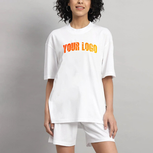 Vente en gros Ensemble t-shirt et short 2 pièces 100% coton pour femmes surdimensionné personnalisé Ensemble hip hop streetwear de haute qualité pour femmes - Product Image 6