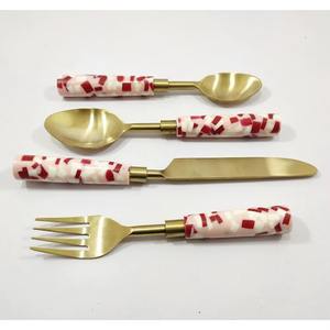 Cubiertos de acero inoxidable con acabado Chapado en Color dorado y mango elegante, cubiertos aptos para lavavajillas para uso en Hotel y cafetería, juego de 5 uds. - Product Image 3