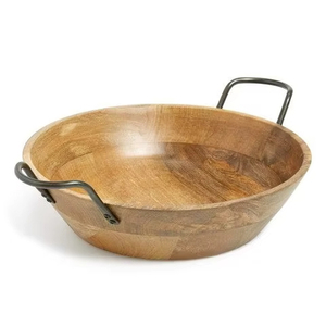 Bol de service élégant en bois de manguier avec poignées métalliques Design moderne et élégant Pratique pour servir facilement lors des fêtes - Product Image 1