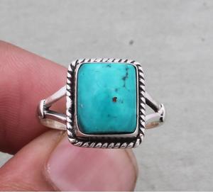 Bague en pierre précieuse Boho Turquoise pour femme en argent sterling massif à la main pour anniversaire de mariage chrétien - Product Image 4