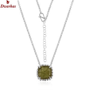 Collar con colgante de plata de ley de alta calidad para mujer, doblete, piedra de cuarzo de Kenia, diseño único hecho a medida para fiestas - Product Image 1