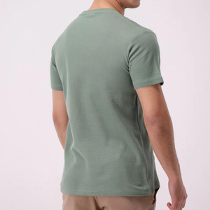 Camiseta Premium Slim Fit para hombre Camiseta personalizada de alta calidad de Algodón 100% con patrón de letras Su logotipo incluido - Product Image 2