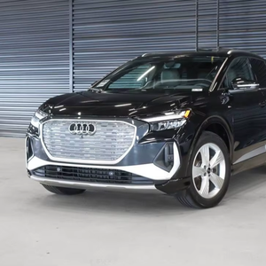 Voiture d'occasion fiable Audi Q4 e-tron Premium Plus 4 portes SUV AWD 2024 avec 55 km de autonomie - Product Image 1