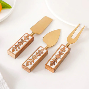 Juego de queso de metal con mango de madera hecho a mano de diseño único con juego de 3 cortador de herramientas de queso a precio barato - Product Image 5
