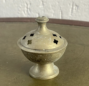 Brûleur d'encens Mubkhar en métal Brûleur de pot de Oud Bakhoor Brûleur d'encens arabe de luxe de l'Inde - Product Image 2