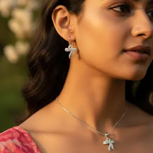 Ensemble de boucles d'oreilles et de pendentif en or plaqué 14 carats, argent 925 avec diamant pour femmes, fête, mariage, bijoux fins, or comme matériau principal - Product Image 3