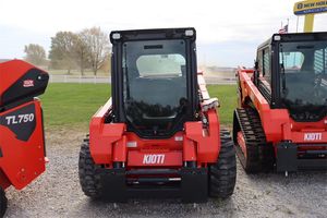 Cargadora Compacta Kioti SL750U-LQ Usada a Bajo Precio, Motor Kubota Euro5/EPA Confiable, 4x4, Cargadora Compacta Kioti de Segunda Mano - Product Image 4