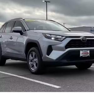 Haute course d'occasion 2022 Toyotas RAV4 XLE HOT DEAL - Product Image 5