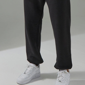 Survêtements pour hommes, couleur unie, design de haute qualité, manches longues / Streetwear pour les acheteurs en gros avec service OEM, prix avantageux. - Product Image 3