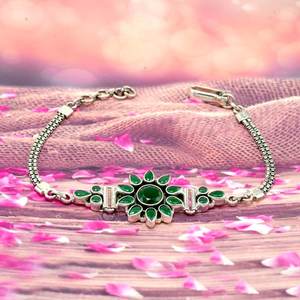 สร้อยข้อมือเงินแท้ 925 ทำมือ ประดับด้วยพลอยออนิกซ์สีเขียวธรรมชาติ สำหรับผู้หญิงและเด็กผู้หญิง-ของขวัญ รุ่น BR0020-GS - Product Image 3