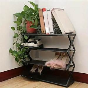 Scarpiera Myrva a 3 Ripiani in Metallo, Autoportante, Salvaspazio, Arredamento Moderno per Soggiorno - Product Image 3