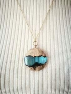 สินค้ามาใหม่แนวสตรีทบอยขายดีสร้อยคอไข่มุกเรซินใสสร้อยคออะคริลิคสำหรับผู้ชายแนวฮิปฮอปพังค์ - Product Image 6