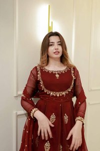 Collection de costumes de créateurs lourds Pure Georgette Heavy Sequence Embroidery Work Gown & Sequence Embroidery Work On Border Dupatta - Product Image 3