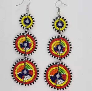 Pendientes bordados de la India Pendientes multicolores hechos a mano para mujeres y niñas por MD artesanías - Product Image 1
