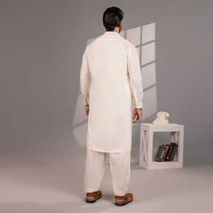 ชุดเสื้อผ้าผู้ชายแบบสองปก ชัลวาร์ คามีซ คุณภาพสูง แฟชั่นลำลอง ระบายอากาศได้ดี ผลิตจากโพลีเอสเตอร์/ผ้าฝ้าย ไซส์ใหญ่พิเศษ AA IMPEX - Product Image 5