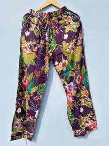 Vêtements de nuit indiens à imprimé floral 100% coton faits à la main Costume de nuit élégant et décontracté exclusif pour l'été Luxe Été pour le printemps - Product Image 5