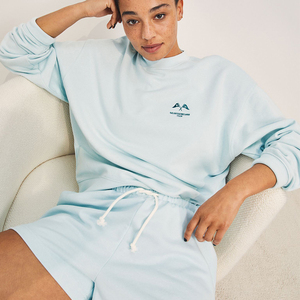 Sudadera de Lujo Nueva de Alta Calidad en Oferta, Sudadera de Diseñador 100% Algodón para Mujer - Product Image 1