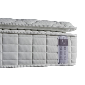 Matelas hybride à ressorts ensachés Signature Comfort 31 cm, matelas moderne et durable certifié OEKO-TEX pour chambre à coucher, garantie 5 ans - Product Image 1