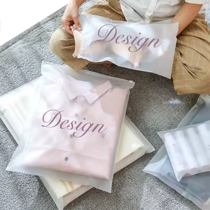 Bolsas Ziplock de plástico PE impermeables reutilizables mate transparente personalizadas vendidas en fábrica con logotipo de diseño esmerilado para zapatos y ropa - Product Image 5