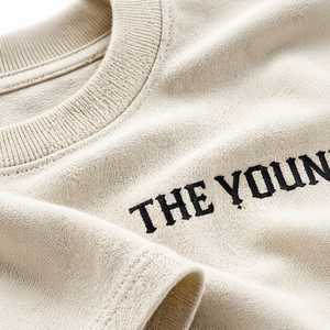 Camiseta de algodón beige extragrande para hombre, personalizada al por mayor, con estampado minimalista de letras, corte holgado, estilo casual urbano, para hombre - Product Image 6