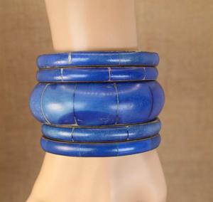 Patrones surtidos de alta calidad, corte a mano, madera, latón, bonito diseñador, joyería, brazalete, pulseras en tono dorado para mujer - Product Image 5