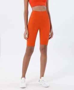 2025 nuevo estilo pantalones de cintura alta Levantamiento de cadera correr ciclismo fitness yoga pantalones cortos para mujeres - Product Image 4