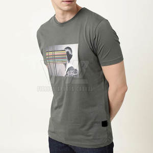 Camiseta estampada de corte regular para hombre 230Gsm 100% algodón orgánico de secado rápido transpirable cómodo - Product Image 2