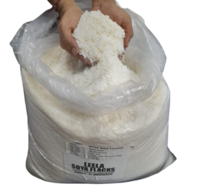 Flocons de soja de qualité cosmétique pour la fabrication de bougies, 100% cire de soja pure, matière première premium pour bougies à combustion propre, approvisionnement en vrac - Product Image 5