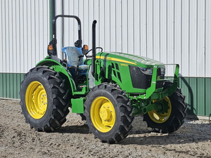 Tracteur agricole utilitaire John Deere 5060E 60HP 4WD 2026 avec chargeur frontal à vendre - Product Image 2