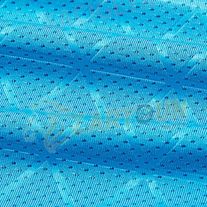 T-shirts à col en O personnalisés pour hommes, vêtements de sport en maille douce et respirante pour le fitness et la salle de sport, hauts de course athlétiques de bonne qualité - Product Image 6