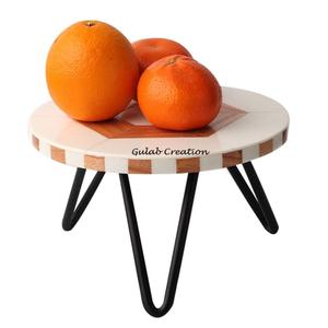 ถาดวางเค้กเรซินไม้สีขาวและน้ำตาลพร้อมขาโลหะทนทานถาดโชว์ขนมหวานแบบสมัยใหม่แนวชนบทสำหรับงานปาร์ตี้งานอีเวนต์ - Product Image 1