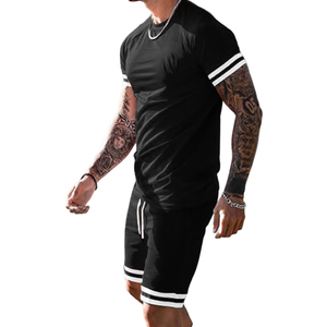 Conjunto doble de verano para hombre, nueva moda, camiseta y pantalones cortos de estilo informal transpirable hechos a medida, opción de precio al por mayor - Product Image 2