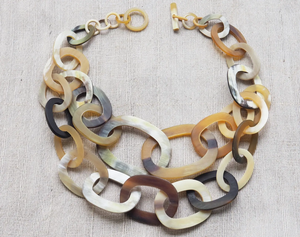 Women's Eco-Friendly Snake Chain Necklace <b>Buffalo</b> <b>Horn</b> & Alloy Classic Style for Weddings Parties or Gifts - Product Image 3