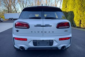 Mini Cooper Clubman John Cooper Works ALL4g 2022, Gasolina, Bajo Kilometraje - Product Image 3