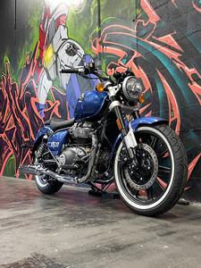 Prix réduit 2025 Roya Enfield Super Meteor 650 disponible pour l'expédition dans le monde entier - Product Image 2