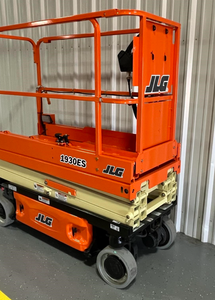 Plataforma Elevadora de Tijera Eléctrica JLG 1930ES, Altura Máxima de 8 m, Capacidad de 120 kg, Sistema Totalmente Hidráulico, Alta Eficiencia, 3 Años de Garantía - Product Image 2