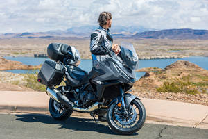 Oferta Increíble: Motocicleta NT1100 DCT 2026 Nueva en Venta - Product Image 4