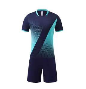 Uniformes de fútbol de alta calidad 2024 a precios al por mayor, conjuntos perfectamente cortados y cosidos hechos en Pakistán - Product Image 1