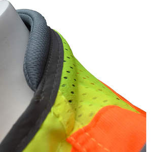 Chaleco de seguridad sin mangas de alta visibilidad con cinta reflectante para trabajadores de la construcción y exteriores - Product Image 3