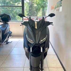 Scooter a Gas Yamaha X-Max 300 Iron - Product Image 4