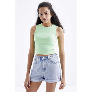 Tommylife - Top Corto sin Mangas con Cuello Redondo para Mujer, Color Verde Pistacho - 97204 - Venta al por Mayor - Product Image 2
