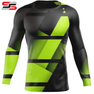 Maquette gratuite Plastique recyclé Respirant Séchage rapide personnalisé personnalisé pour l'entraînement quotidien - Product Image 4