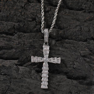 Collar con colgante de ola de plata inspirado en el océano Beach Vibes Colgantes y dijes de moda Joyería - Product Image 2