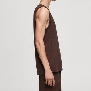 เสื้อกล้ามถักสีพื้นสำหรับผู้ชายรุ่นใหม่ สวมใส่สบาย ระบายอากาศได้ดี น้ำหนักเบา เหมาะสำหรับออกกำลังกาย วิ่ง หรือใส่ลำลองในฤดูร้อน - Product Image 4